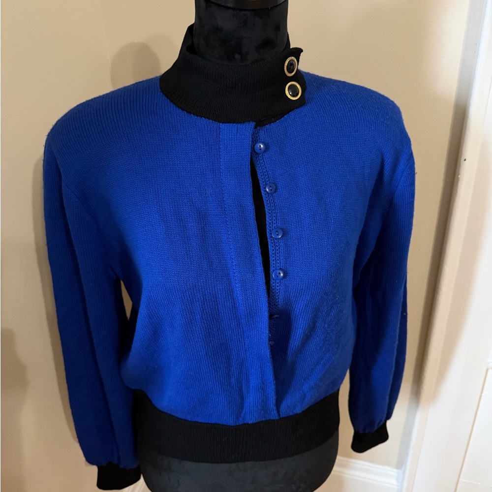 Vintage ST. John by Marie Gray sweater